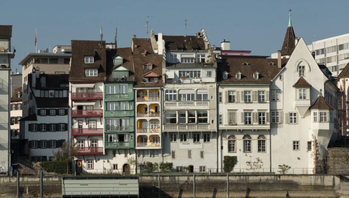 Mehrfamilienhäuser Basel